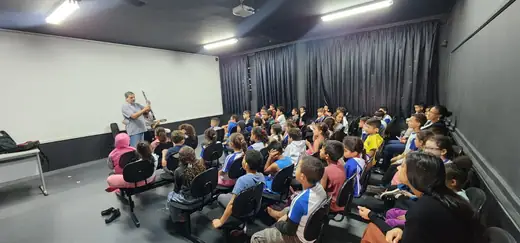 Aula do projeto de música na EMEB Aparecida Elias Draibe, em Maio de 2026