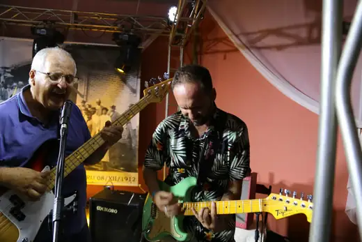 Apresentação de Banda Briltles no I Festival da Diversidade Cultural