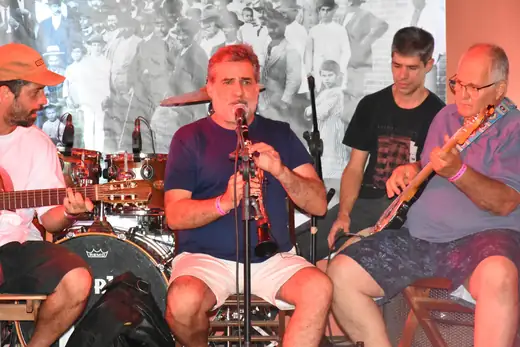Apresentação de Domingos e Banda no I Festival da Diversidade Cultural