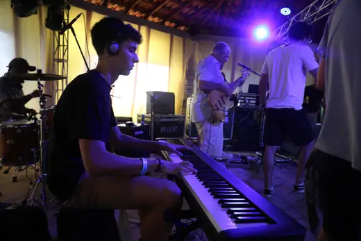 Apresentação de Banda Briltles no II Festival da Diversidade Cultural