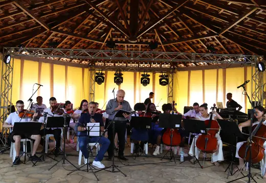 Apresentação de Banda Dr. Rocha no II Festival da Diversidade Cultural