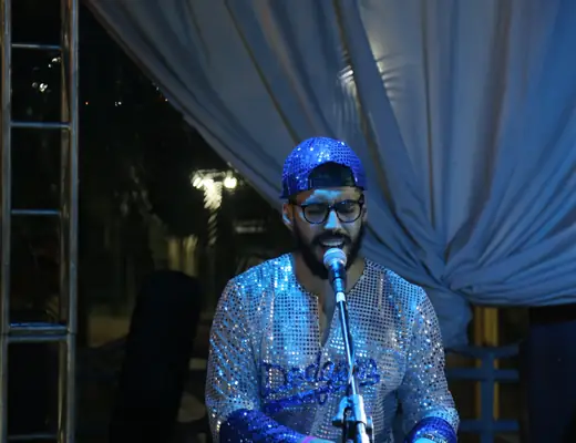Apresentação de Elton J no II Festival da Diversidade Cultural
