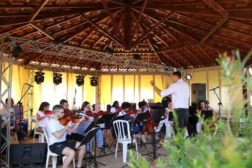 Apresentação de Orquestra de Cordas de Cajuru no II Festival da Diversidade Cultural