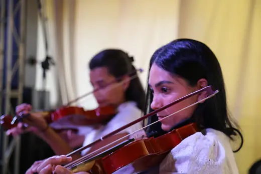 Apresentação de Orquestra de Cordas de Cajuru no II Festival da Diversidade Cultural